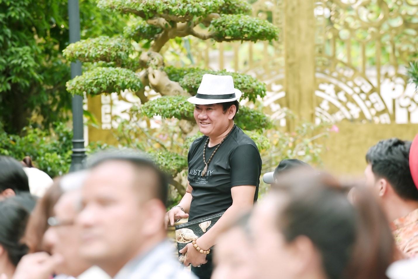 Nội Thất Gỗ Trung Đông Âu