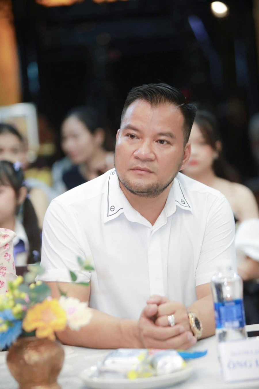 Nội Thất Gỗ Trung Đông Âu