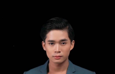 Giám Đốc Trẻ Phan Đình Văn Tin chọn Gỗ Nội Thất Trung Đông Âu Cho Văn Phòng Hiện Đại